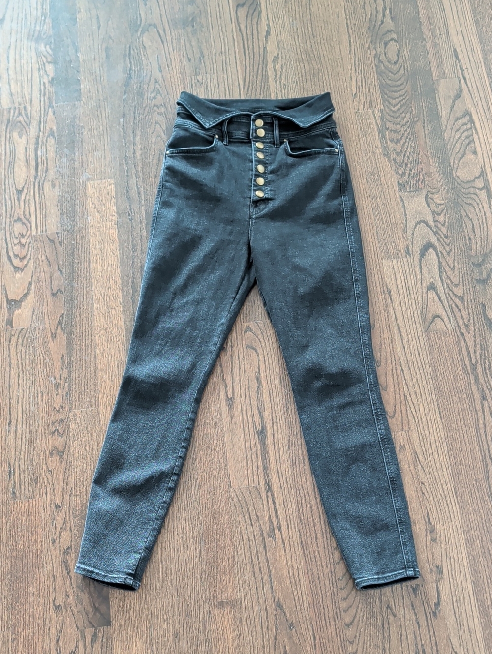 MOTHER High-Rise Black Button-Fly Jeans